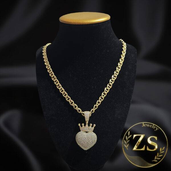 Collar Corazón Corona